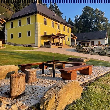 Apartmany Hajovna Lipno Loučovice Eksteriør bilde